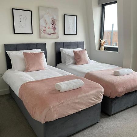 Premier Suite- Bedford City Centre With Free Gym & Parking Exteriér fotografie