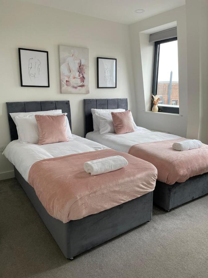 Premier Suite- Bedford City Centre With Free Gym & Parking Exteriér fotografie