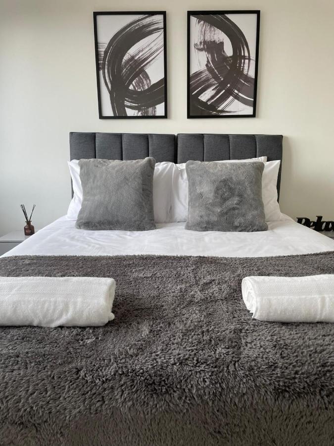 Premier Suite- Bedford City Centre With Free Gym & Parking Exteriér fotografie